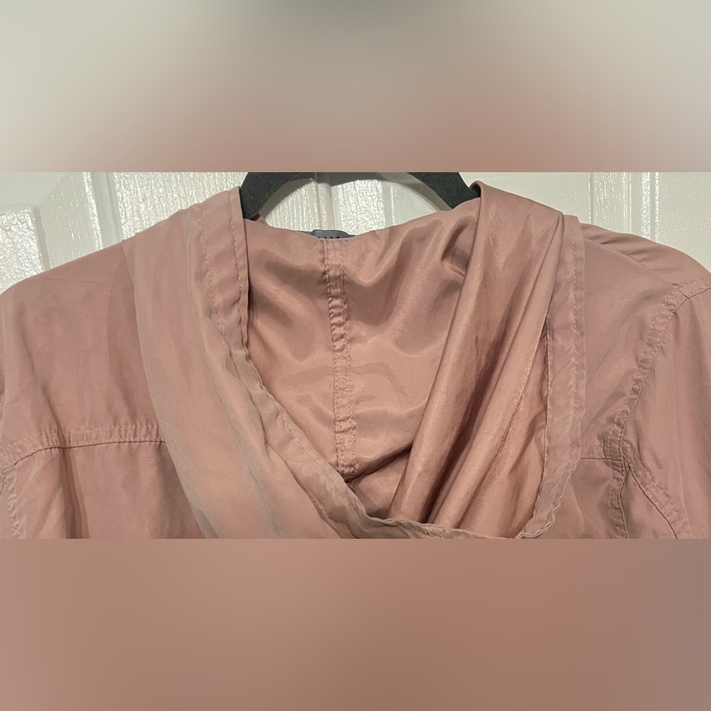 Women’s Lightweight Hooded Jacket Full Front Zipping & Buttons Size Large GUC - Picture 7 of 13